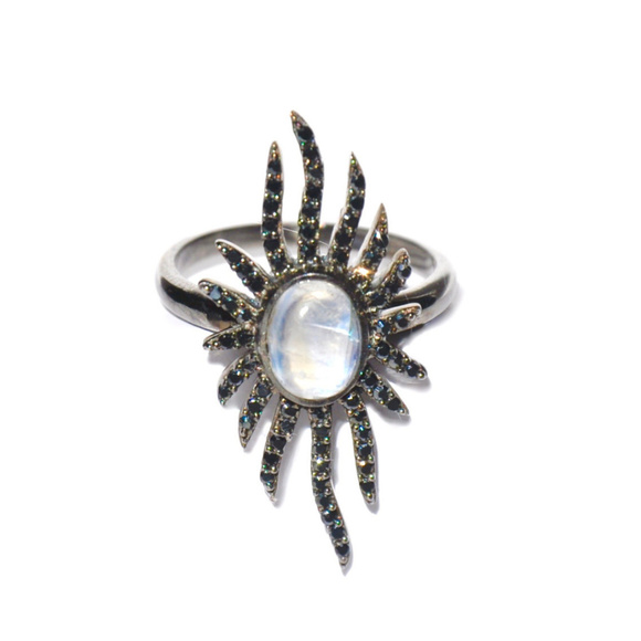 Black Spinel & Rainbow Moonstone Ring - Picture 1 of 4